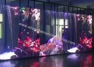 Display LED de vidro transparente de varredura dinâmica montado no teto