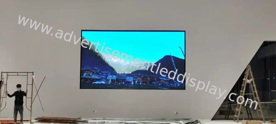 6500K-9500K Display LED de publicidade interior de 60 graus Ângulo de visão vertical