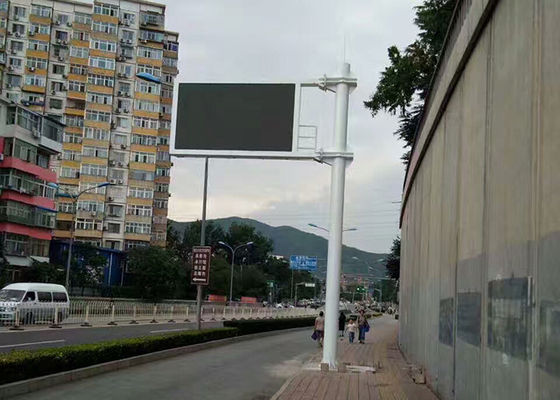 Displays LED de exterior duráveis: construídos para resistir aos elementos, dia e noite